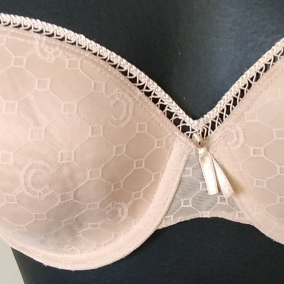 Bra - Picture 2 of 8